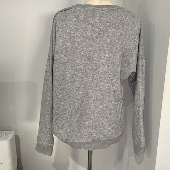 Adidas sweater size S - Picture 3 of 3